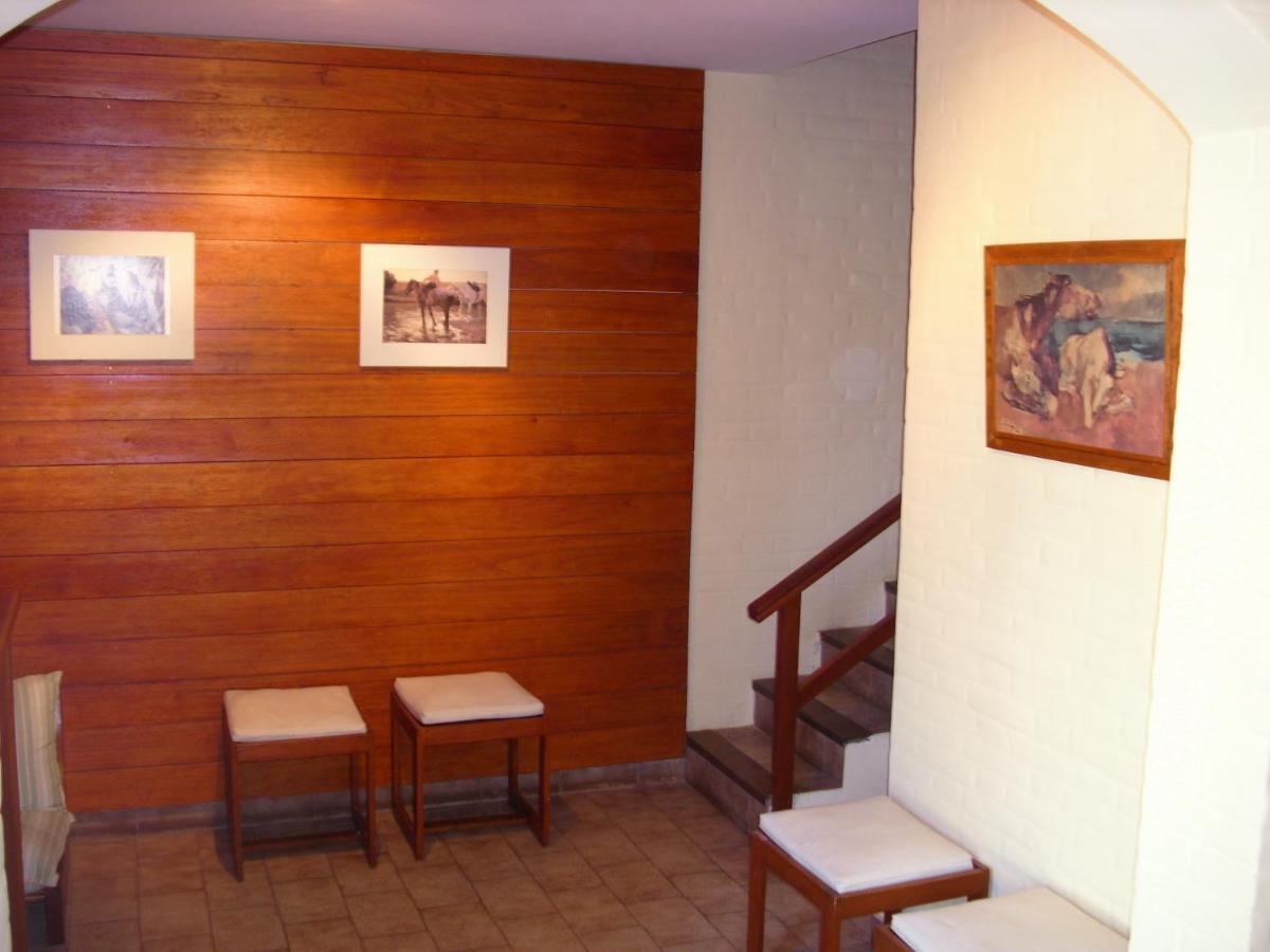 ホテル Casa De Piedra ミナ・クラベロ エクステリア 写真