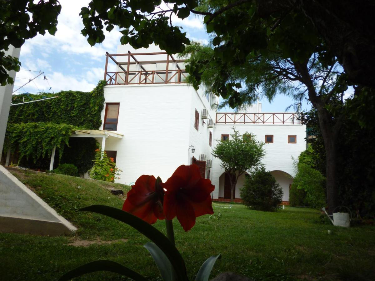 ホテル Casa De Piedra ミナ・クラベロ エクステリア 写真